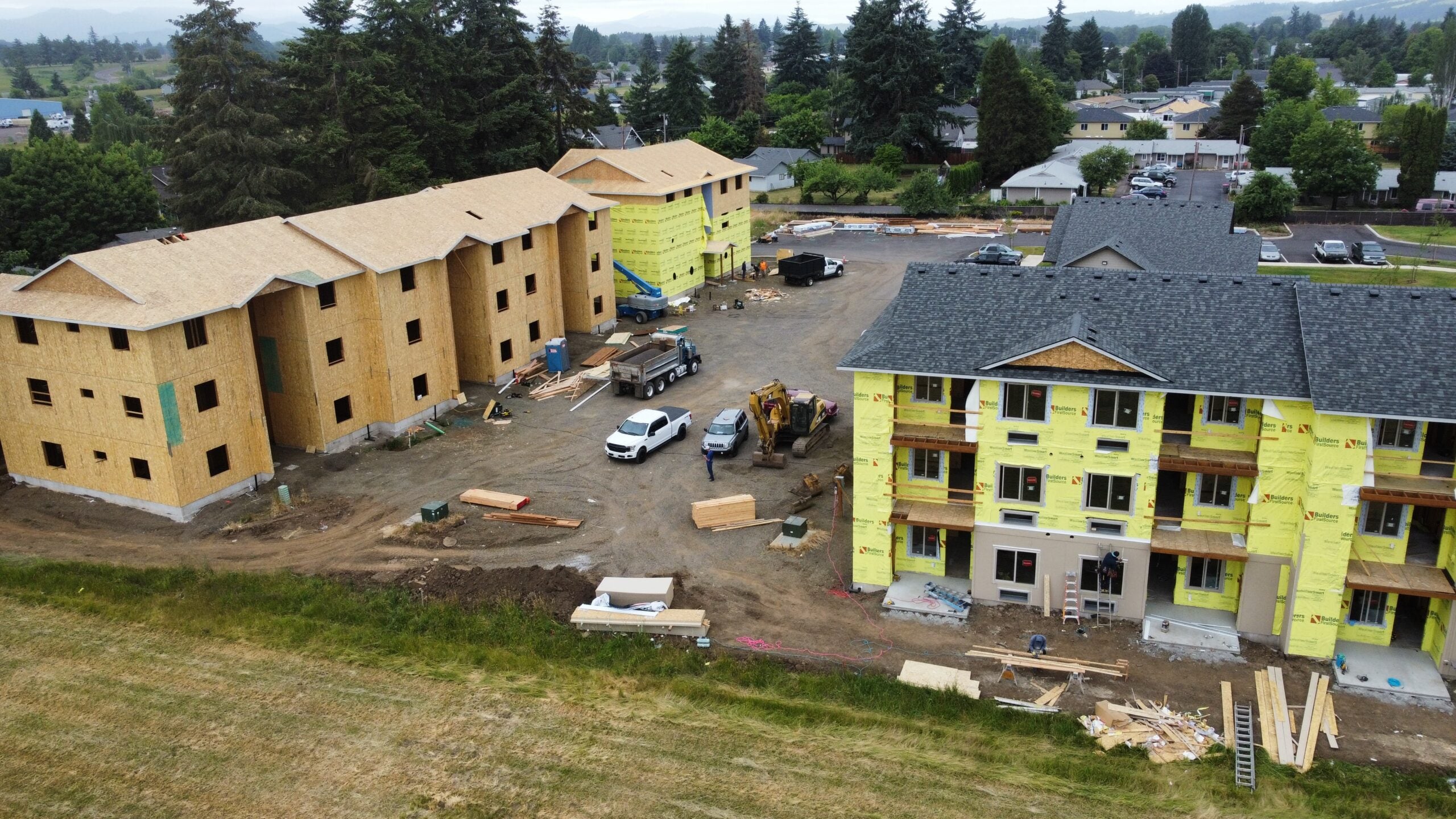 KB Contracting Commercial Framing Jobsite